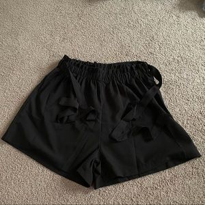 Paperbag shorts